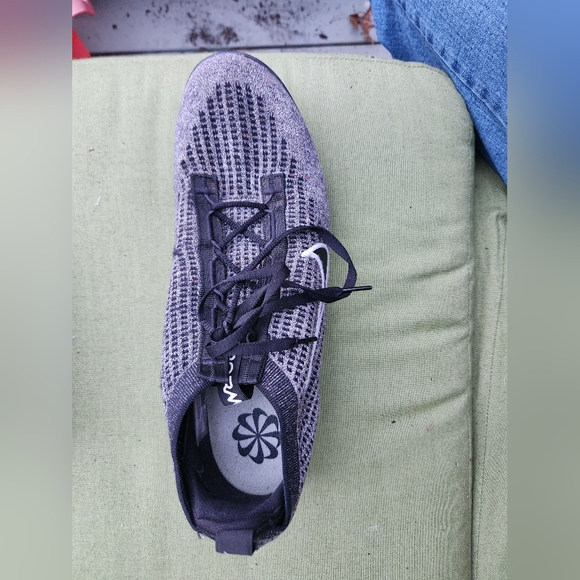 Nike Air Vapormax 2021 Flyknit Oreo (FINAL PRICE DROP) - Picture 11 of 14